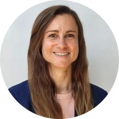 Sabrina von Dach Business Management QCAM